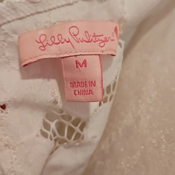 Lilly Pulitzer eyelit top - Picture 5 of 5